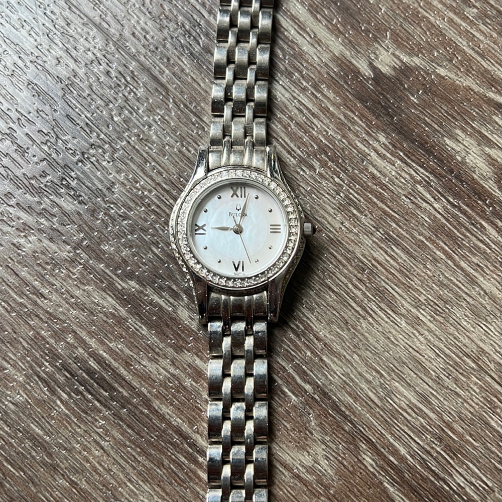 Silver Watch - image 1